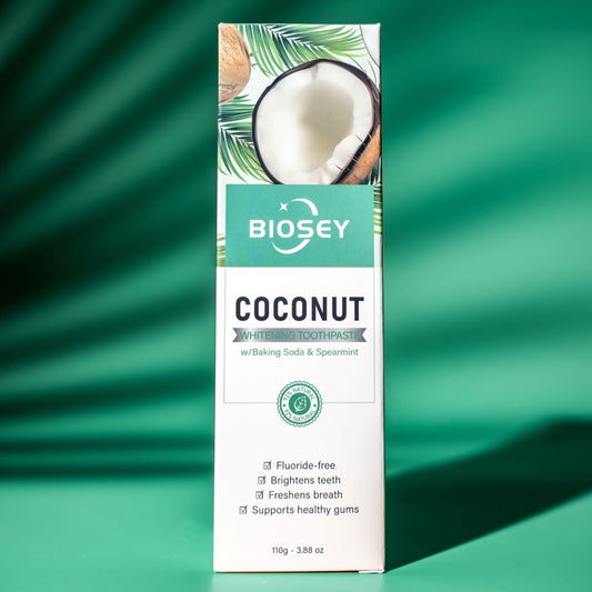 Coconut Whitening Toothpaste - w/Baking Soda & Spearmint - 92% Natural